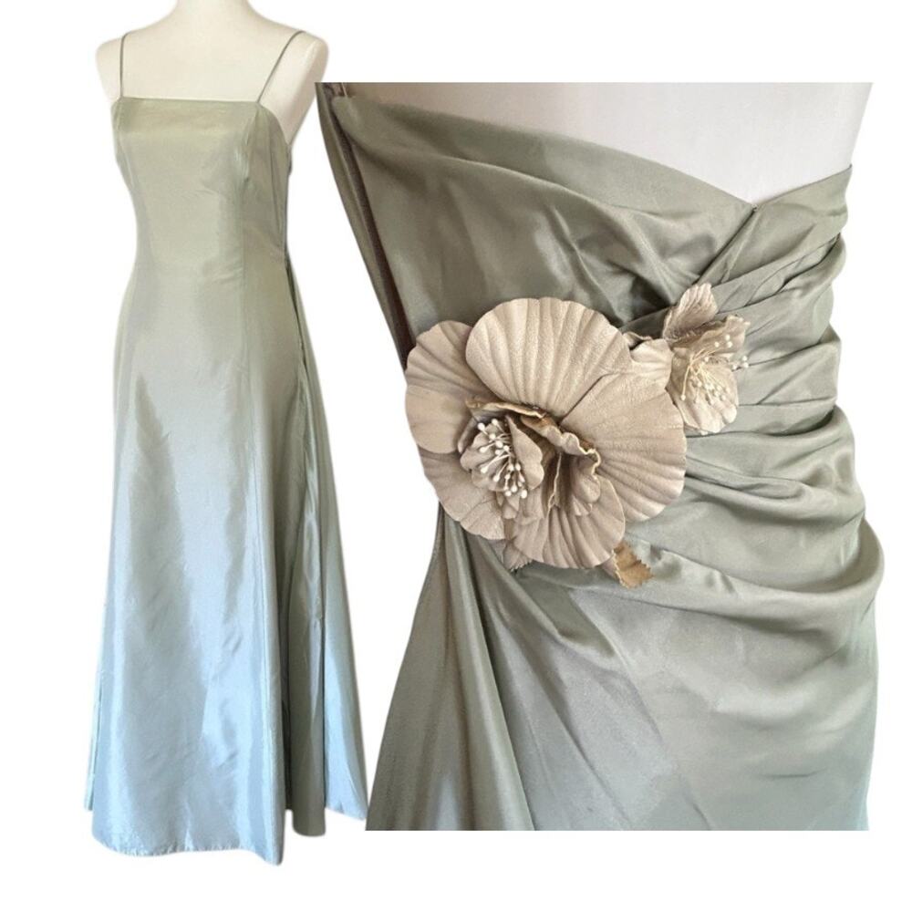 Vintage 90s Laundry by Shelli Segal Sage Green Floral Gown Dress Size 4